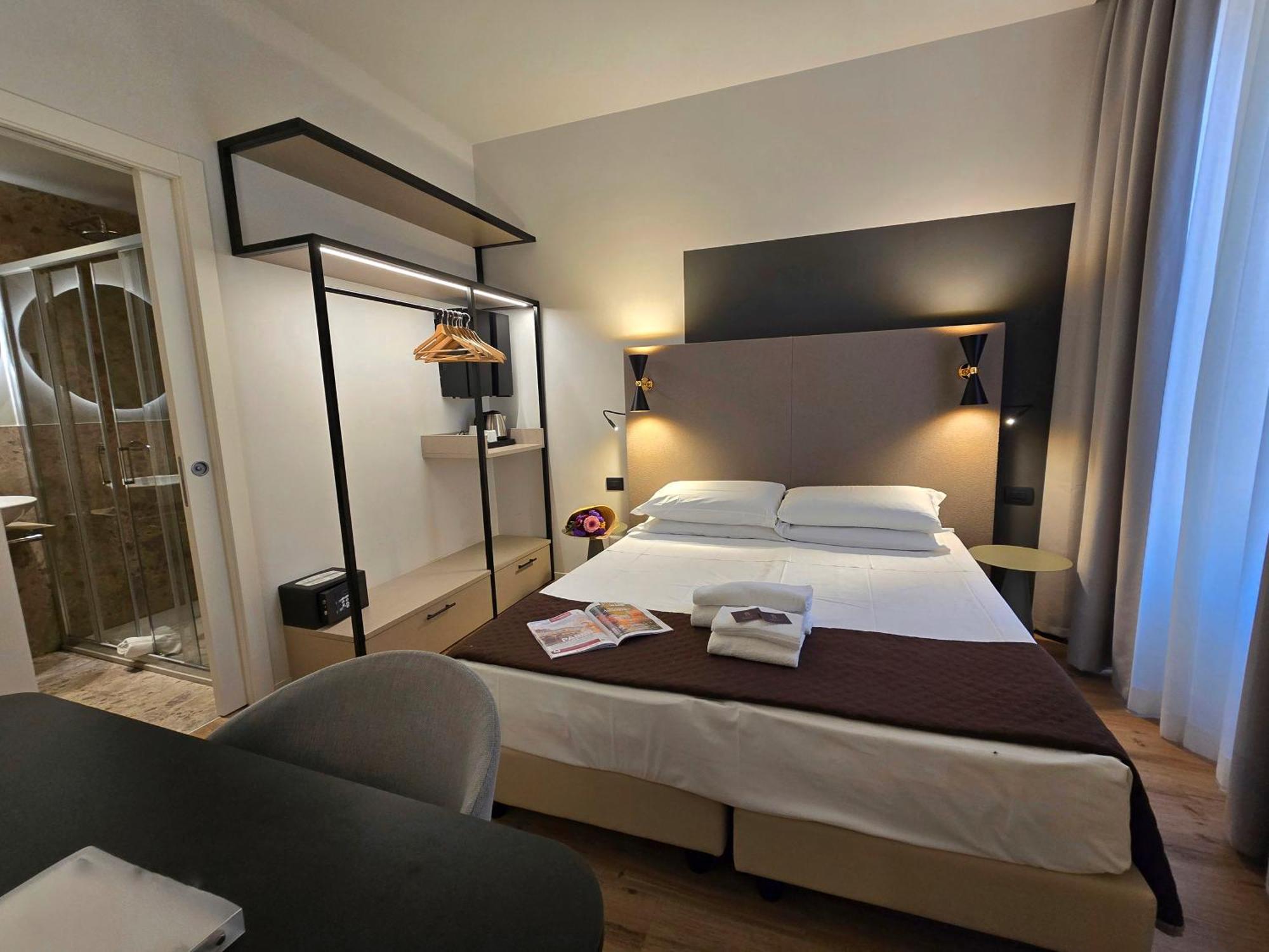 Hotel Porta Pia Rome Exterior photo